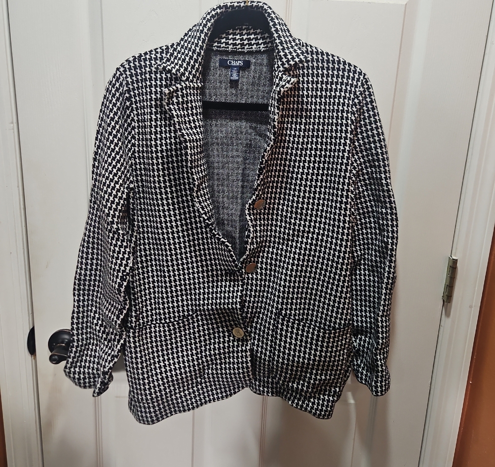 Chaps Black and White Blazer Classic Checkered Design